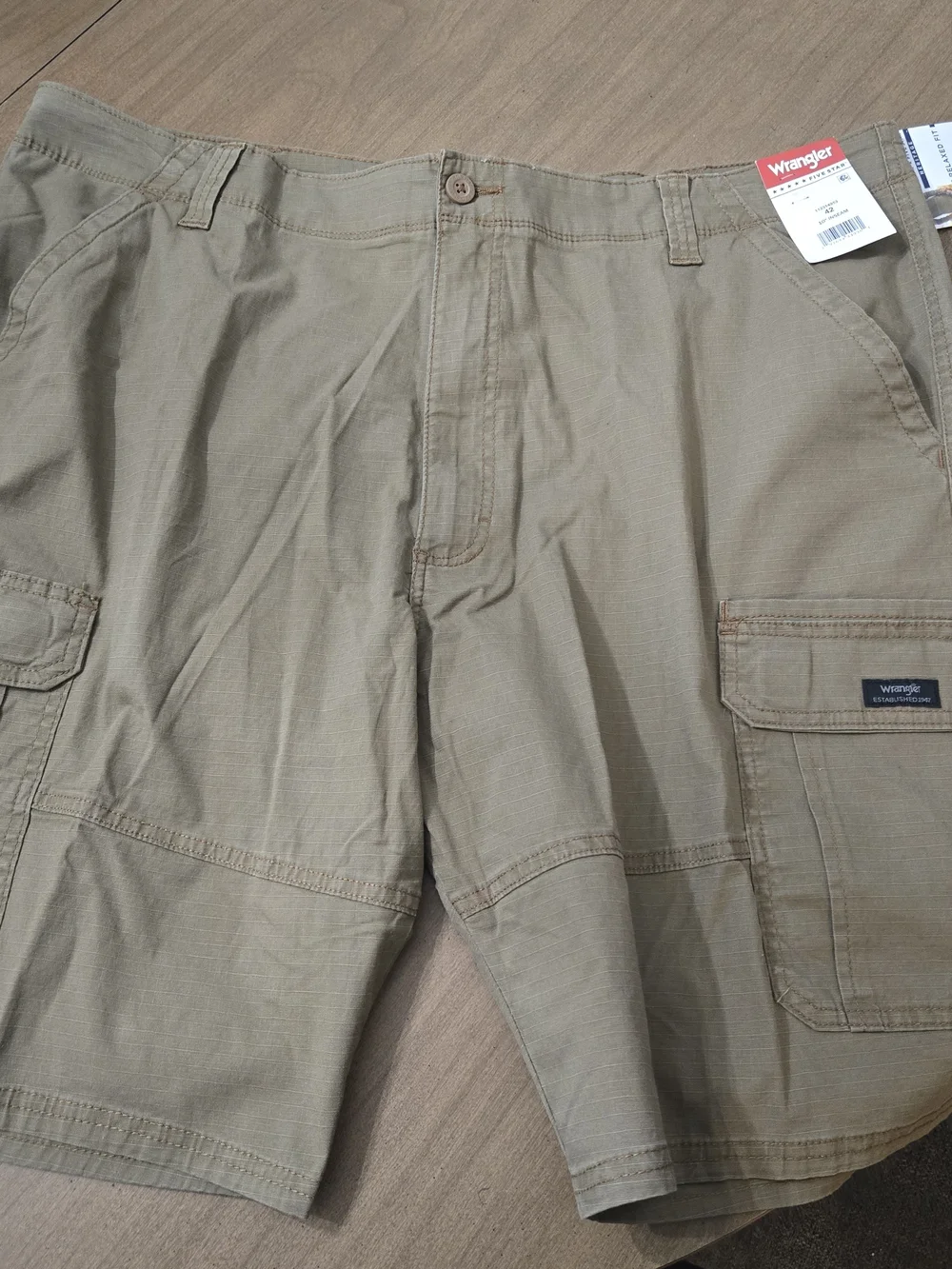 Wrangler Tan Cargo Shorts with Utility Pockets